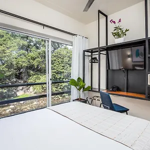 Joint Boutique Hotel